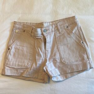 GAP women’s girlfriend shorts